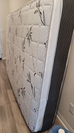 Queen Mattress set