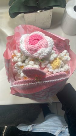 Crochet flower bouquet