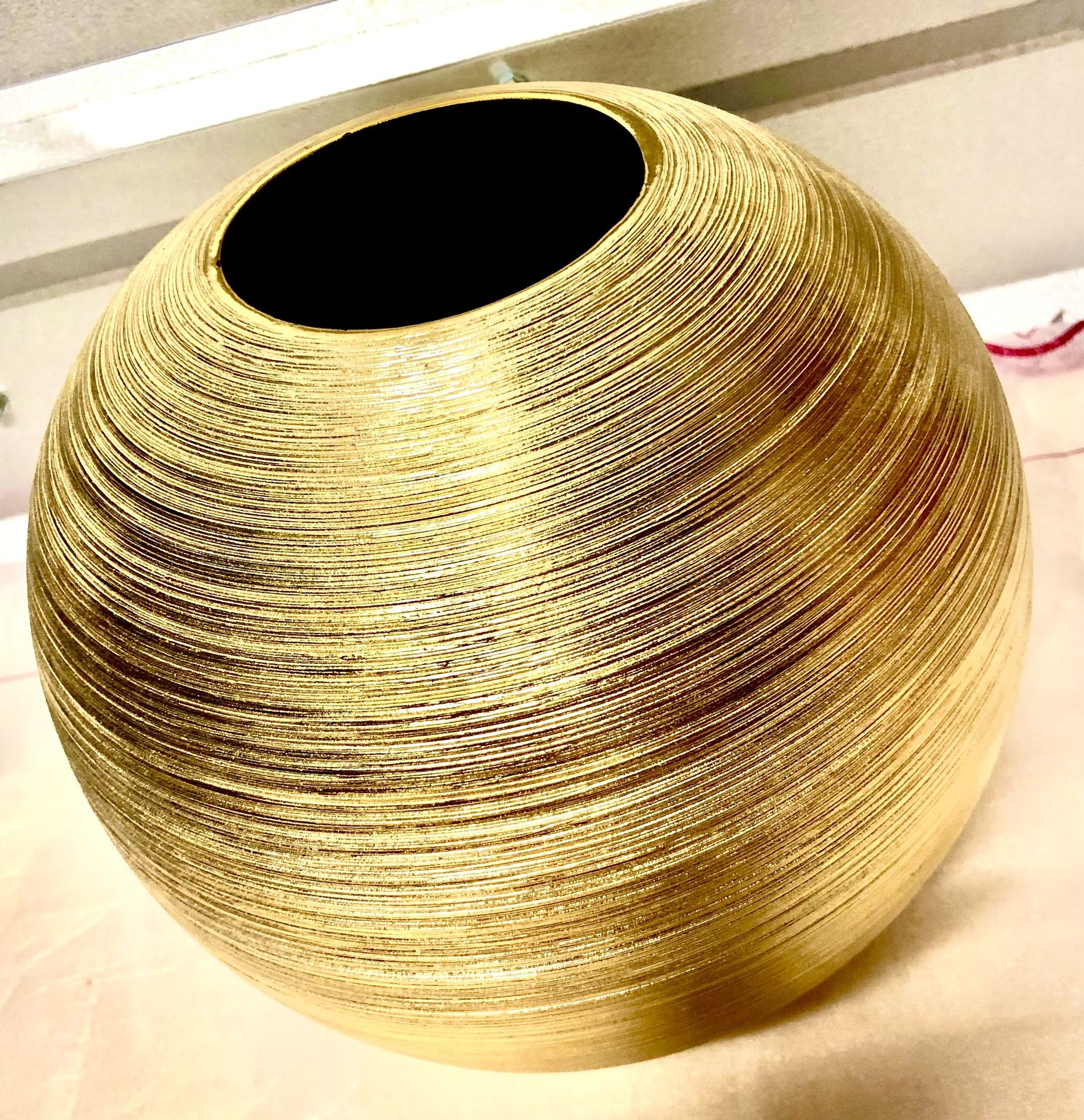 Gold Decorative Table Vase Homegoods Decoration Accents Livingroom Flowers