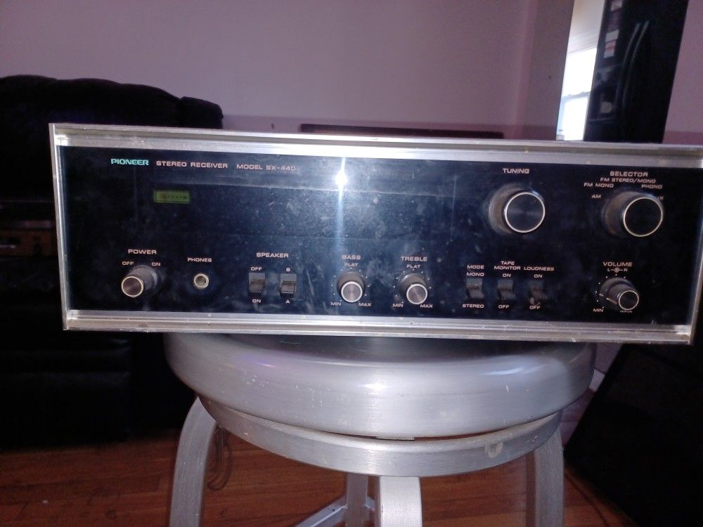 Pioneer SX-440 Stereo Receiver