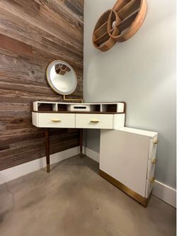 Used Vanity with Stool And Swivel Mirror