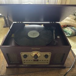 Turntable, CD, CASSETTE, RADIO,BLUETOOTH