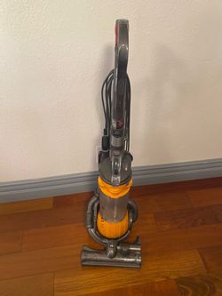 Dyson, DC 25 vacuum cleaner Dyson, DC 25 vacuum cleaner