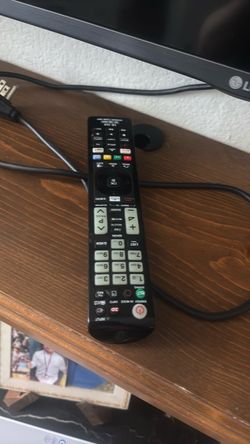 LG Flat Screen TV Wall Mounted