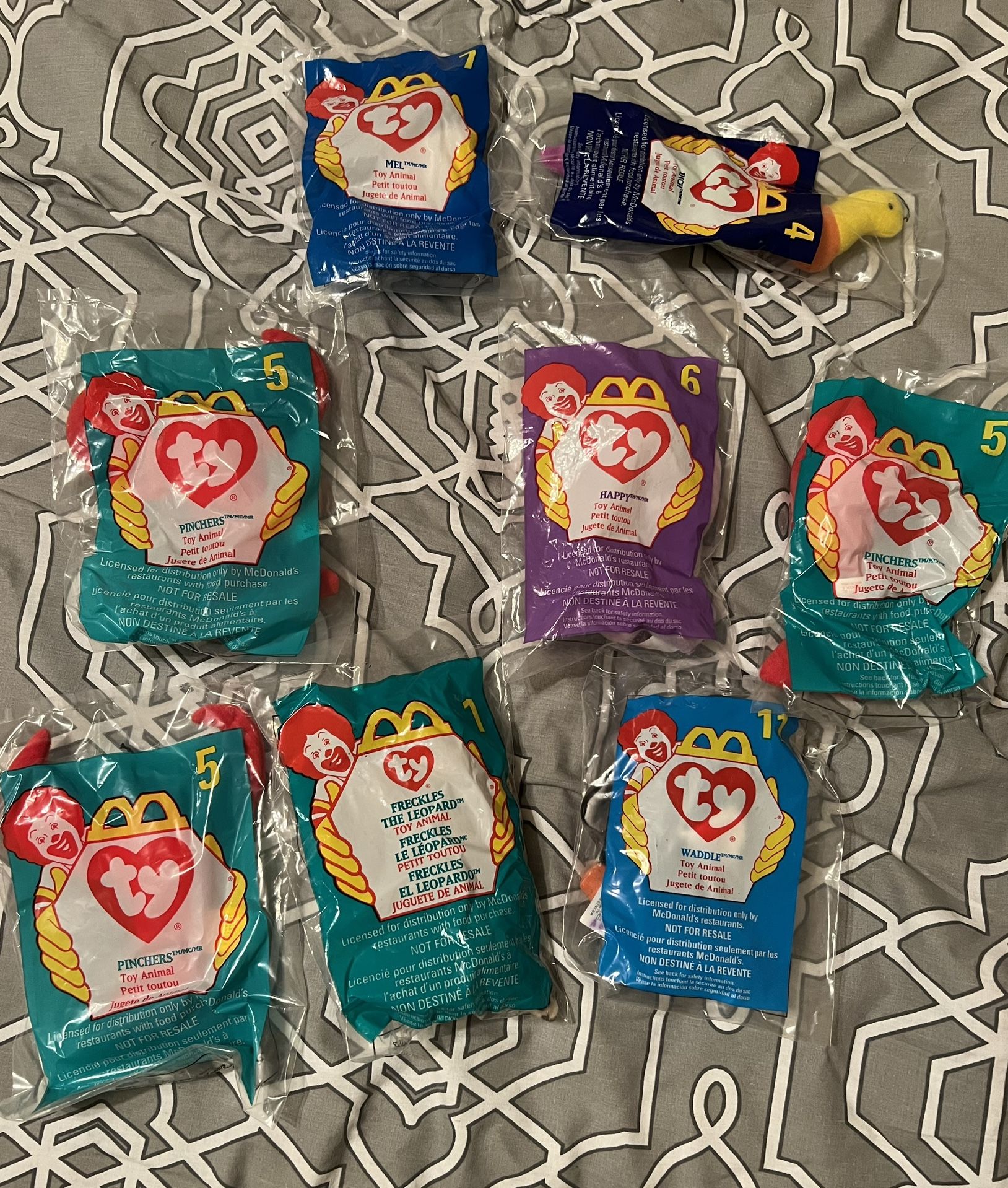 Rare Find 1998 McDonald’s Beanie Babies collection Of 8  (these are the mini versions) Rare find 