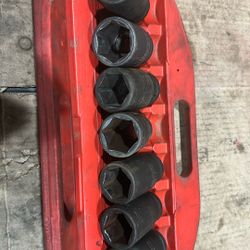 1 Inch Sockets  Set 8 Piece 