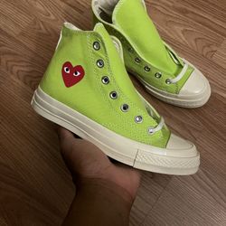 CDG Converse Size 7 Women’s/Size 5 Men’s 