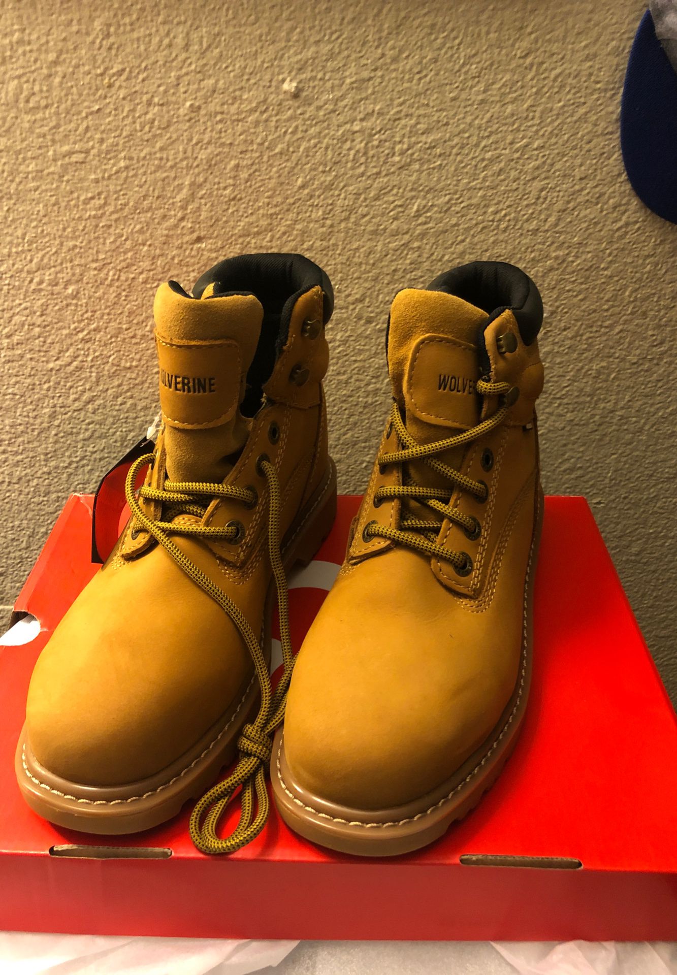 Wolverine work boots size 8 brand new