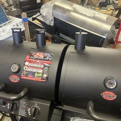 Brand New Char Grilled  Gas And Charcoal Grill 