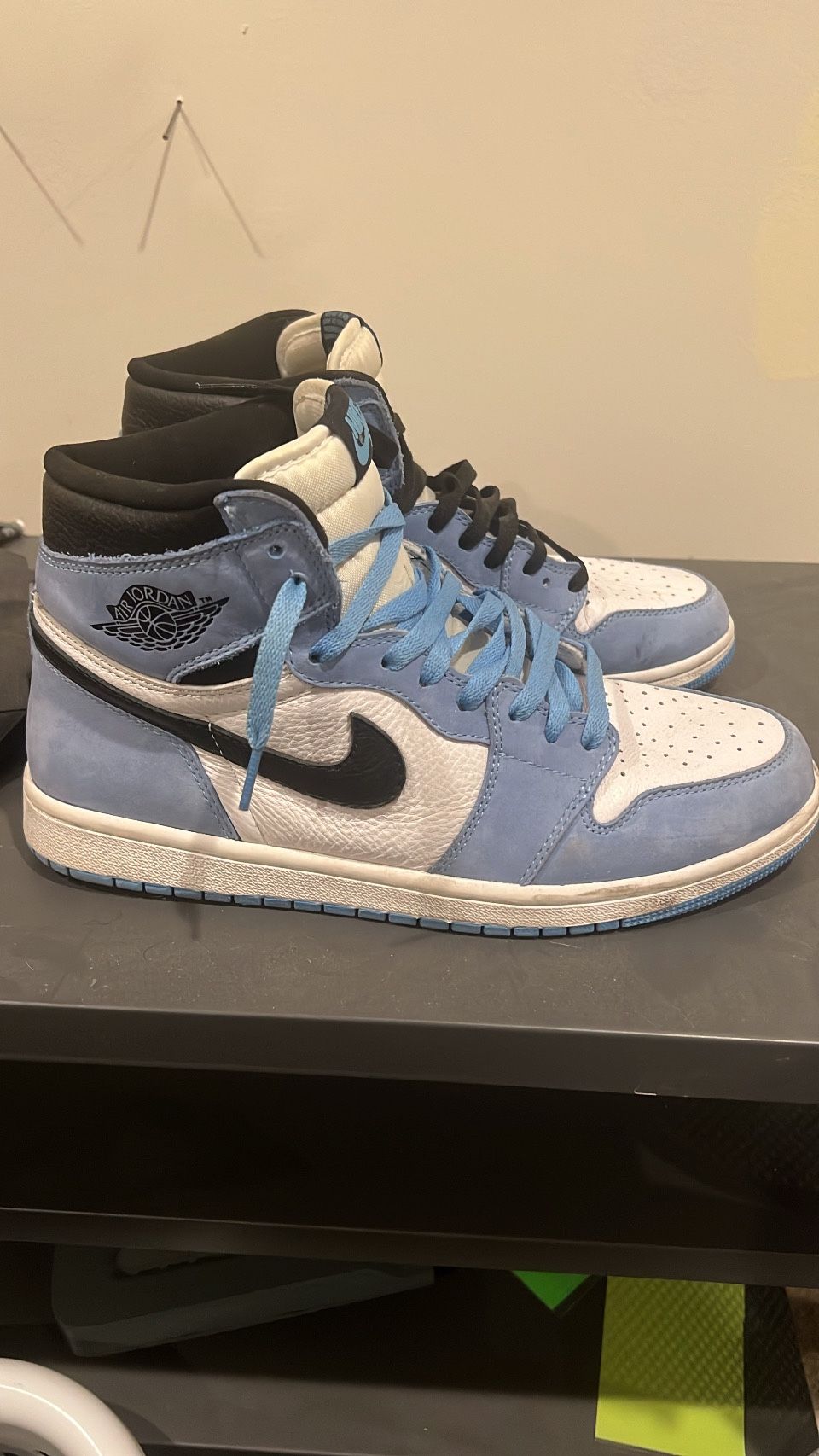 Jordan 1 High University Blue