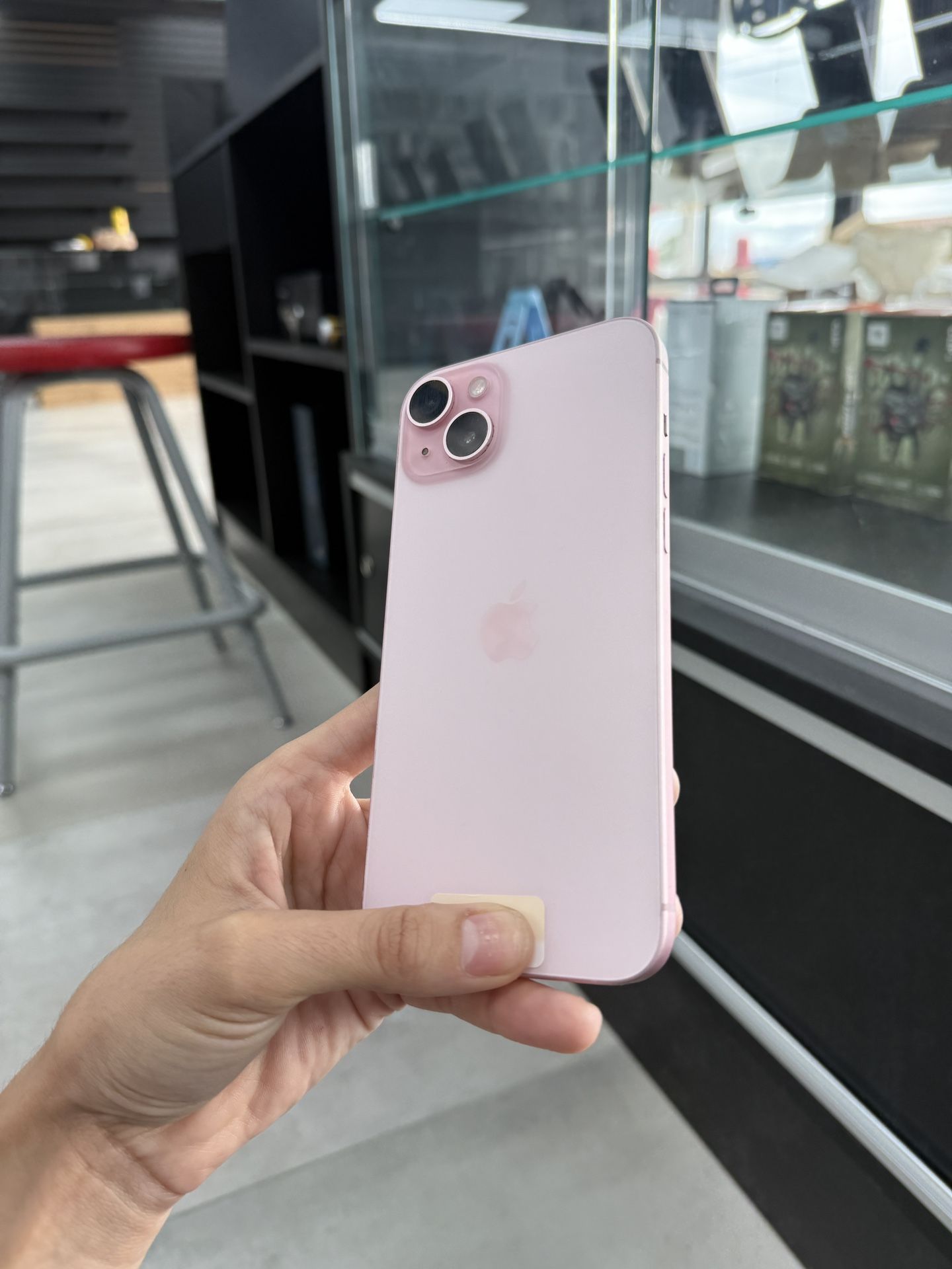 iPhone 15 Plus