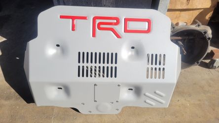 4Runner TRD skid plate new