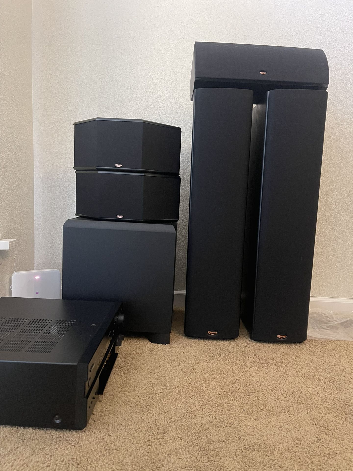 Klipsch 5.1 Speaker System - Excellent Condition