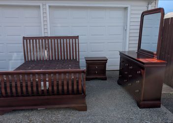 Bedroom Set