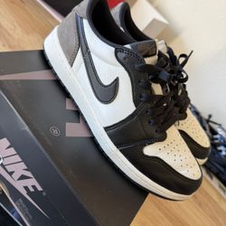 Air Jordan 1 Low Retro Mocha Men’s Sz 8.5