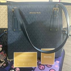 Michael Kors Hand Bag