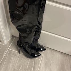 Thigh High Boots - 6 Inch’s Size 7/8 
