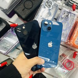 iPhone 13 128GB Unlocked 