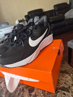 Nike stars7 boys