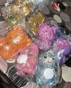 SQUISHYS
