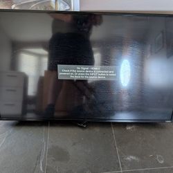 Vizio 48 Inch TV Model D48f-E0