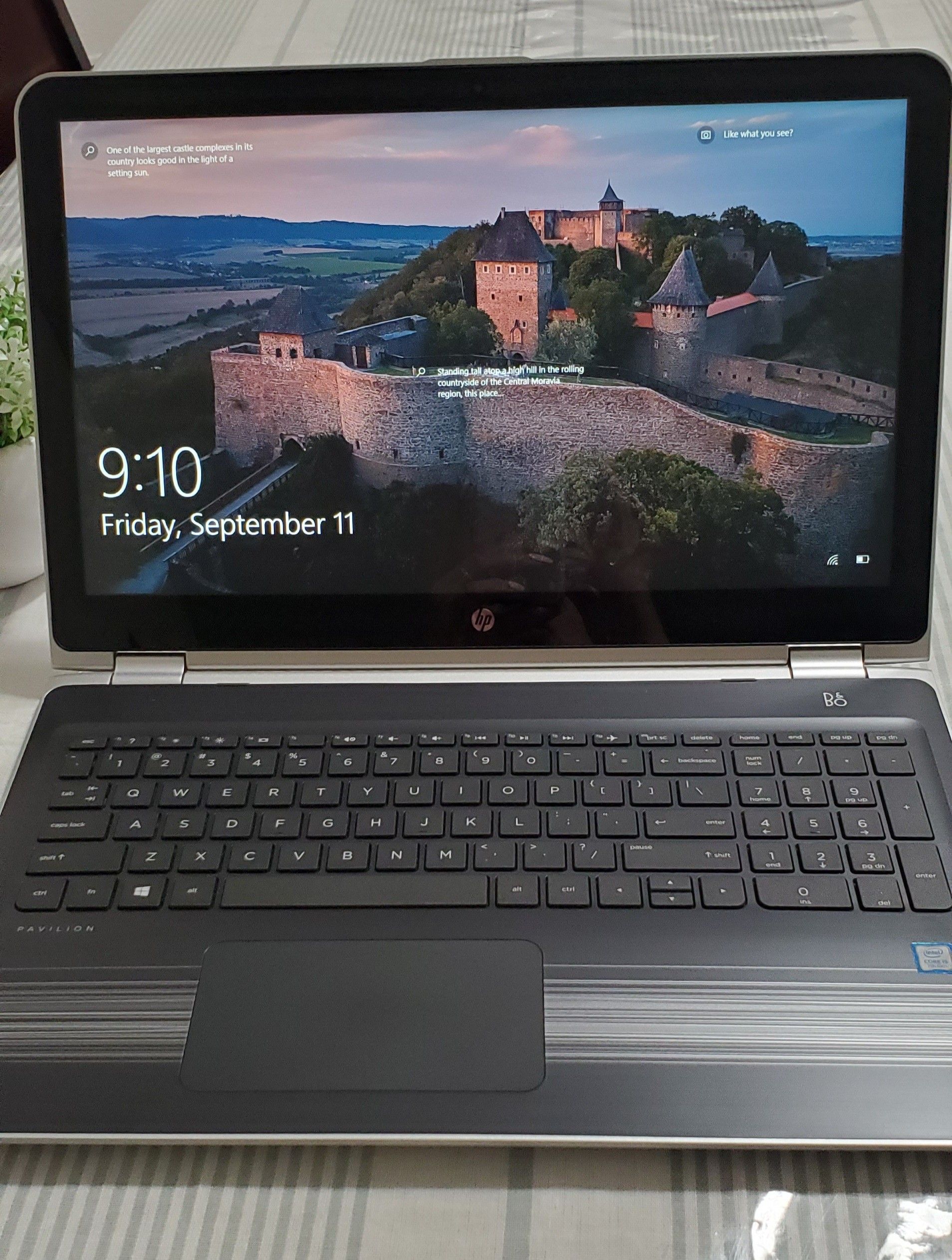 HP Pavilion 15.6" - 2 in 1 - Windows 10 Laptop