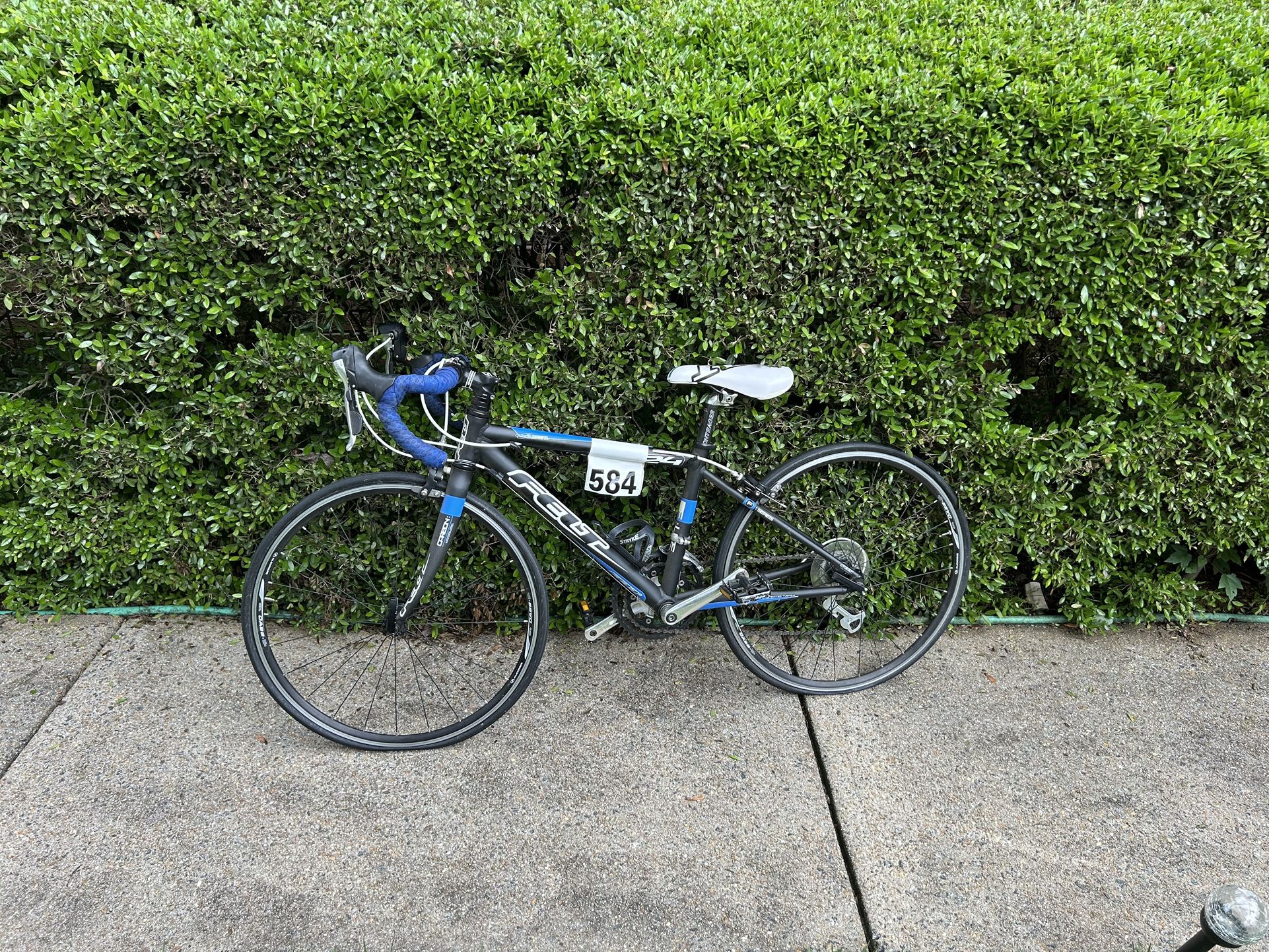 Felt - F -Series