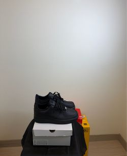 Nike Air Force 1 Black