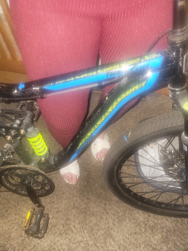 Trailblazer Mongoose Mt Bike