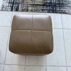 Small Leather Bench 
