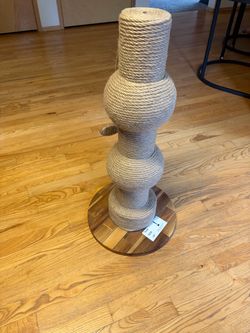 Cat scratcher