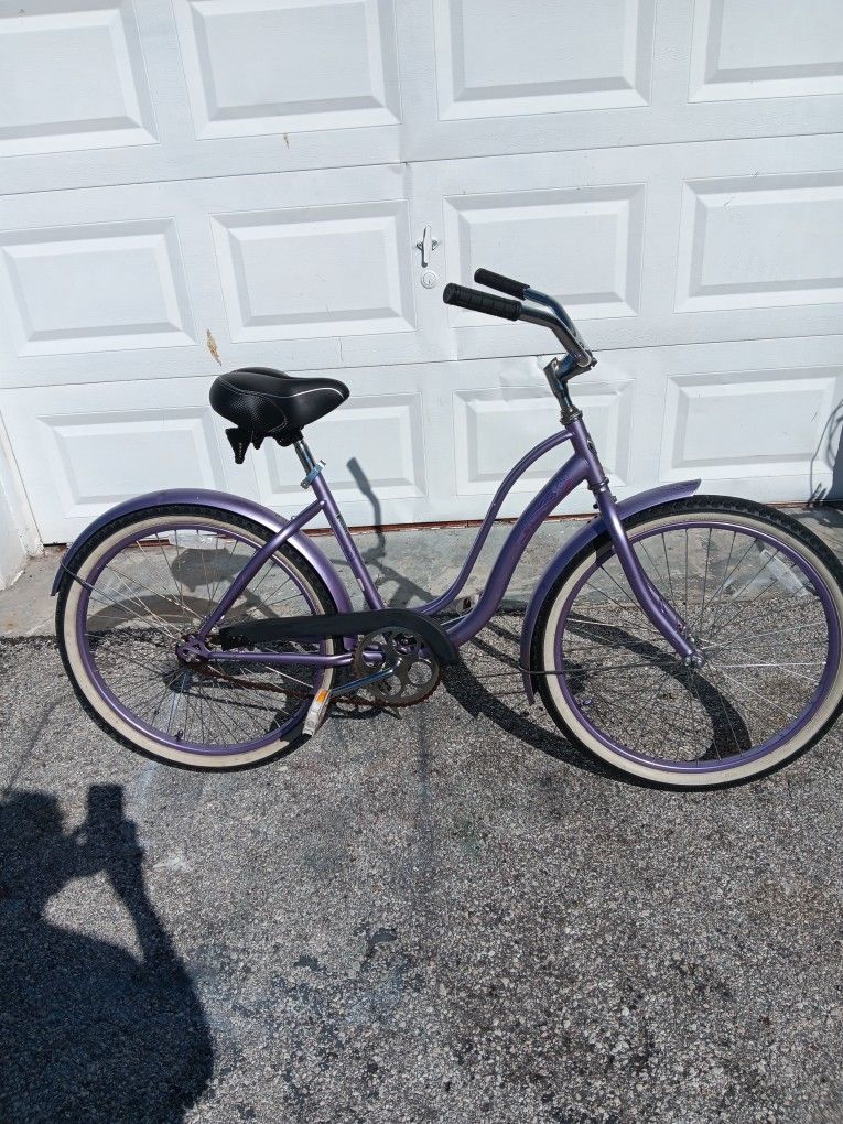 Schwinn LEGACY 24 INCH CRUISER