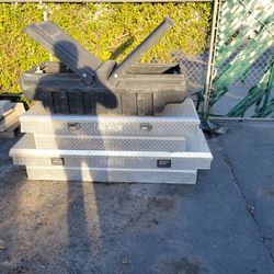 Truck Tool Boxes 200 To 400 Truck Parts
