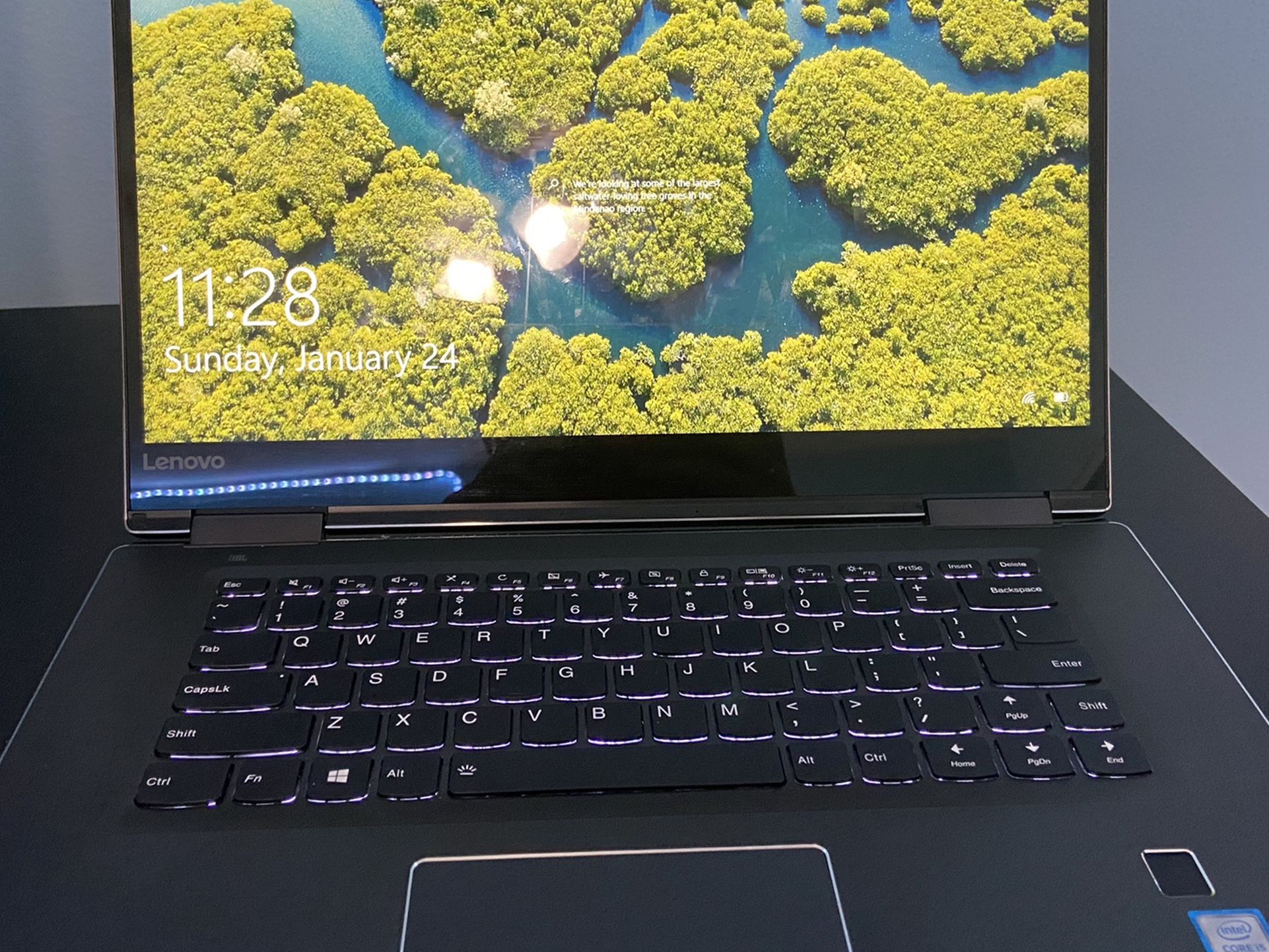 Lenovo Yoga Laptop (2 In 1) 15.6in Touch Screen 7th Gen Core i5-7200U 8GB Ram (price Negotiable)