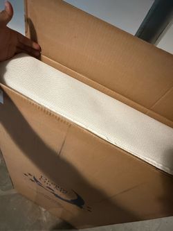 Open box but never used crib bed