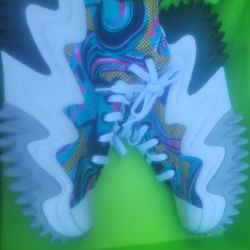 Converse All- Star Limited Edition Retro Size Womans 7