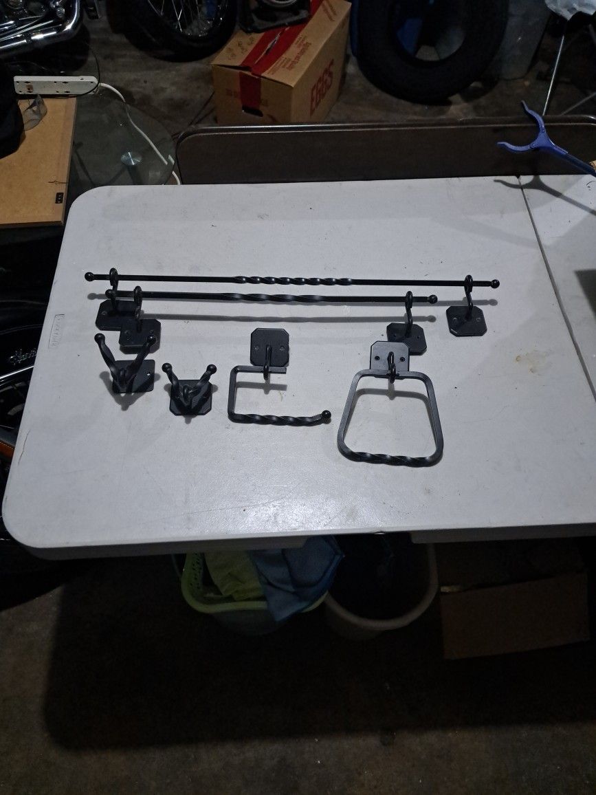 Cowboy Ranch Style Bathroom Accessories