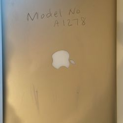 MacBook Pro Replacement Display