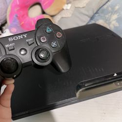 Ps3 (playstation 3 with controller) 