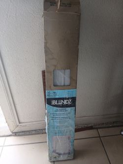 Blinds (Persianas)