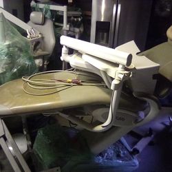 Dentist Chairs with X-ray and light machine On 