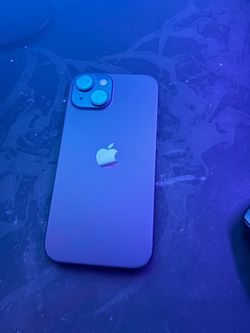 iPhone 15 black