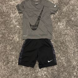 Boys Nike Outfit