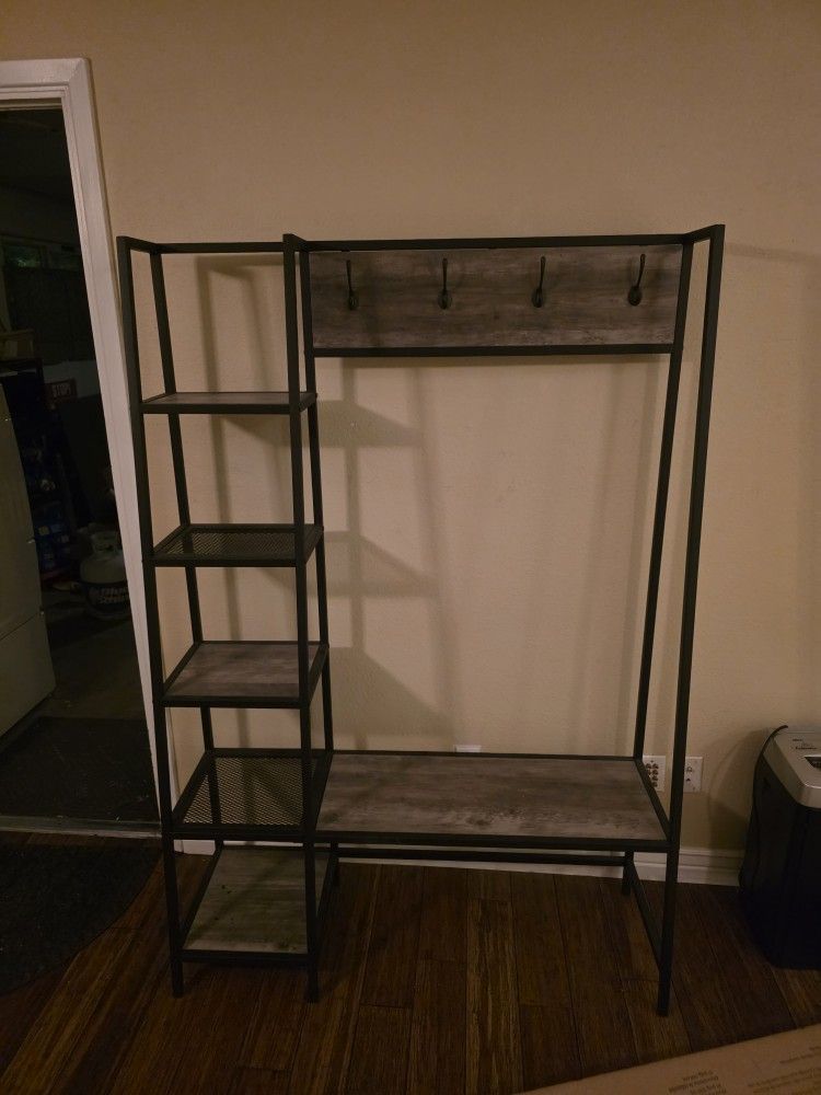 Hallway Mud Room Tree Shoe Storage And Coat Hanger 