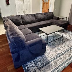 Couch sectional