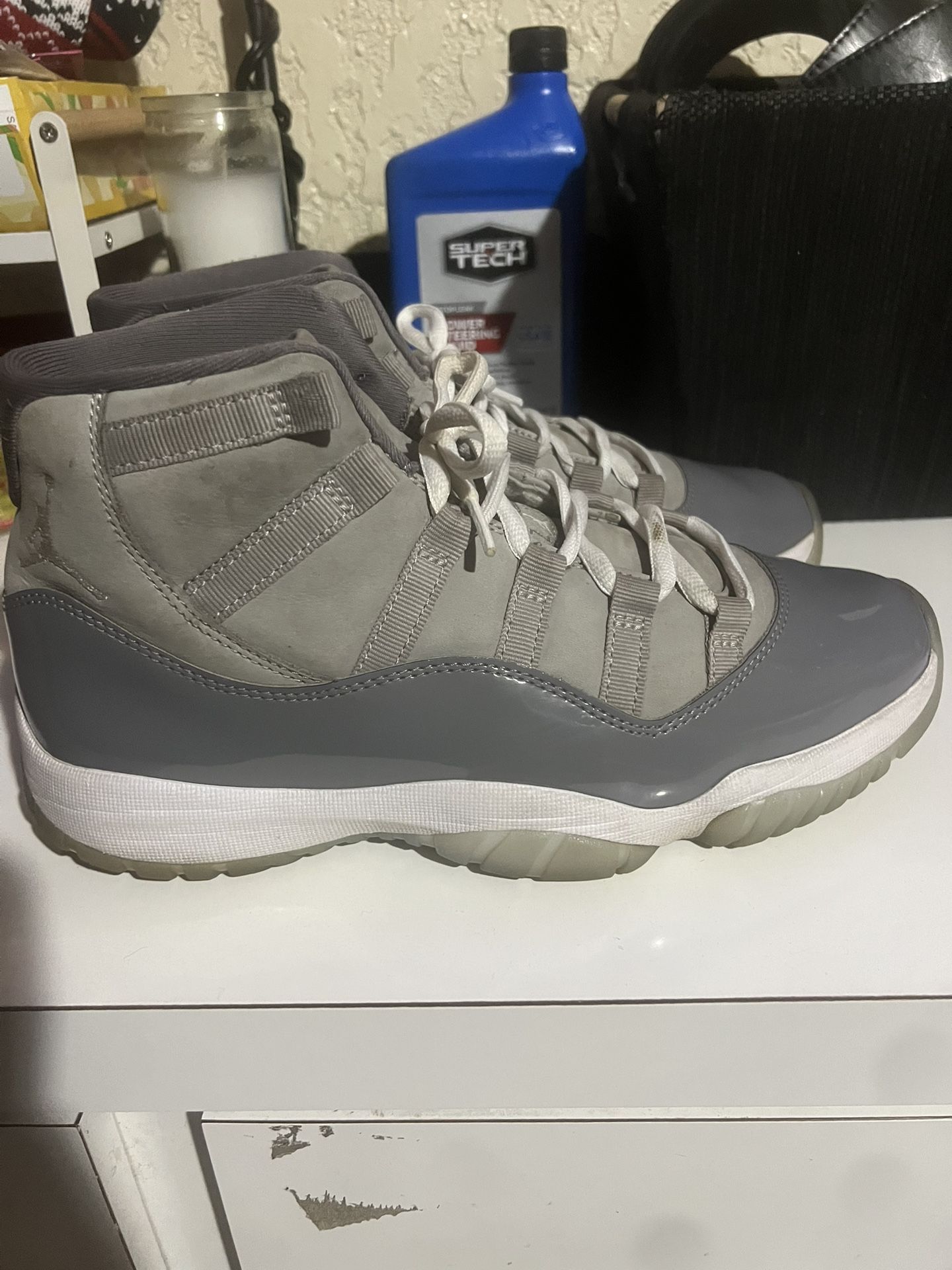 AIR JORDAN 11 COOL GREY size 8.5 men