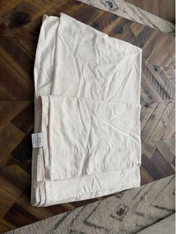 Twin size bedding set
