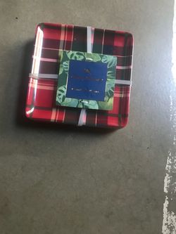 Christmas Plates 6 pc Brand new Never Open