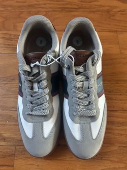 NEW Tommy Hilfiger Men's lCasual Sneakers size 9