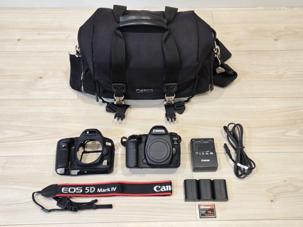 Canon 5D Mark IV camera w/ CLOG ~3K shots, 3 batts, rubber housing, bag
